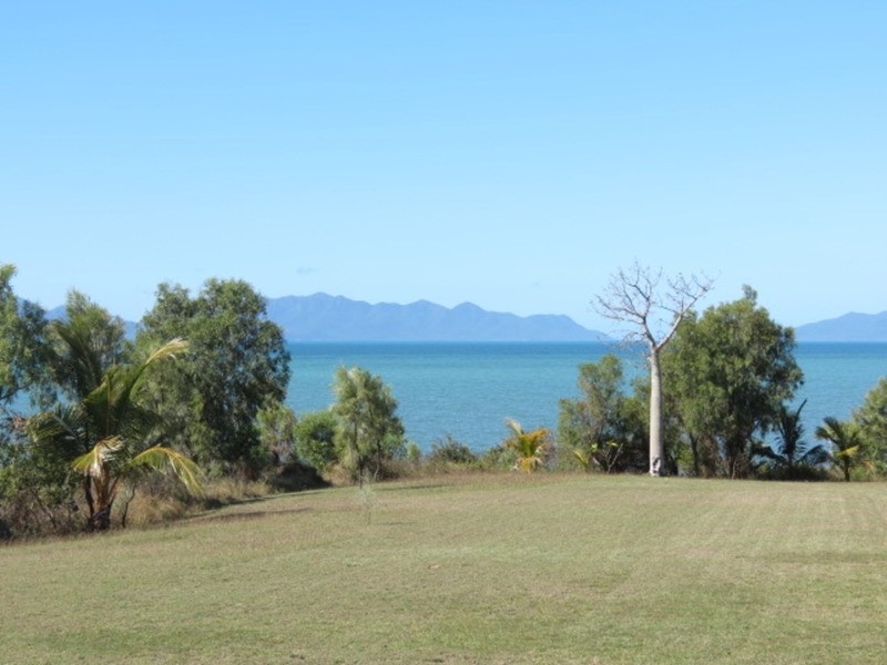 70 McDonald  Close, Bowen QLD 4805