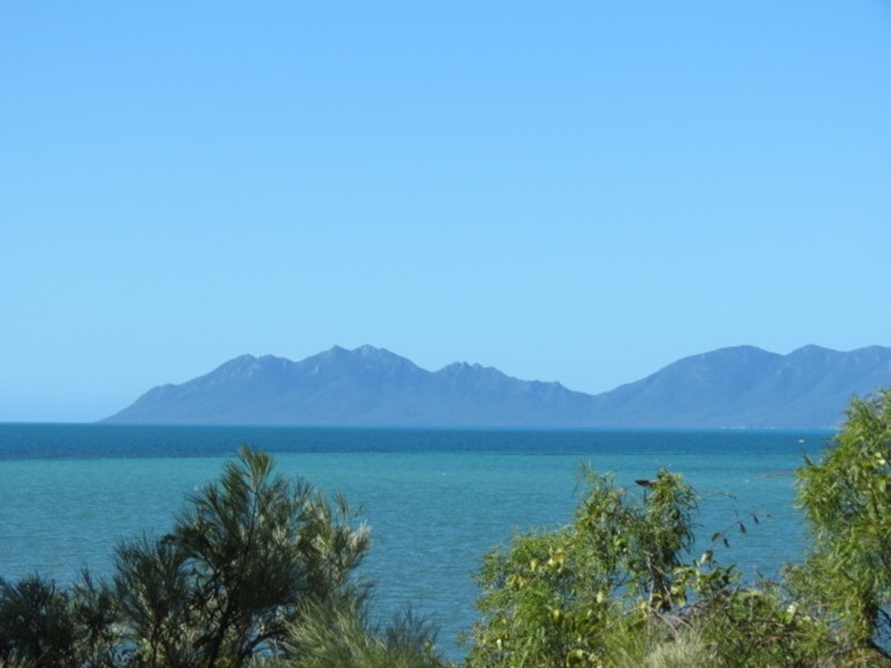 70 McDonald  Close, Bowen QLD 4805
