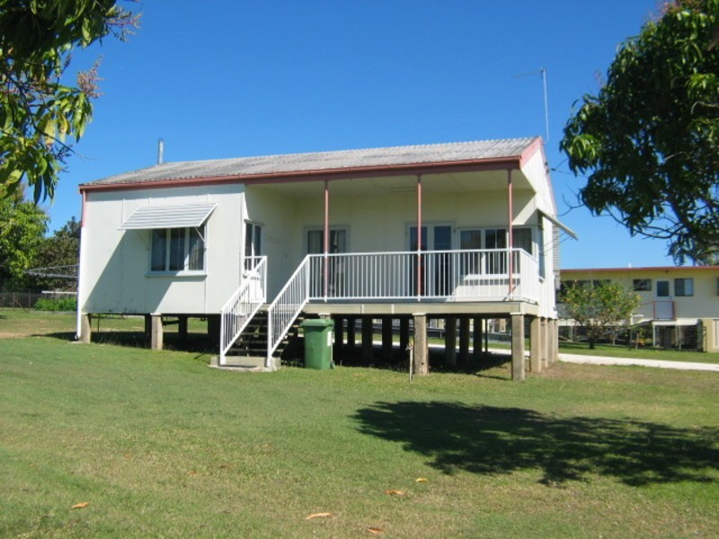 3 Ezzy Street, Bowen QLD 4805