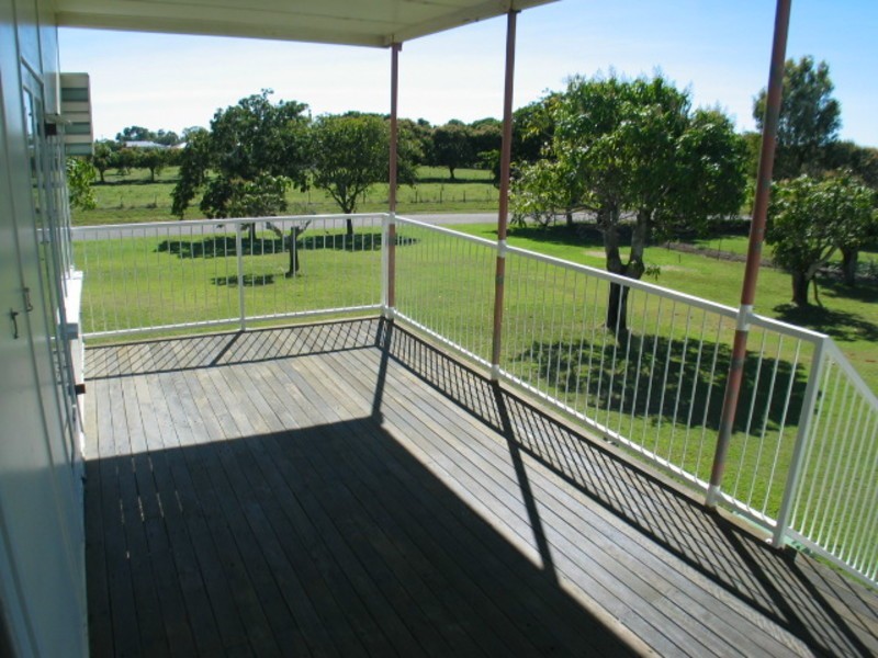 3 Ezzy Street, Bowen QLD 4805