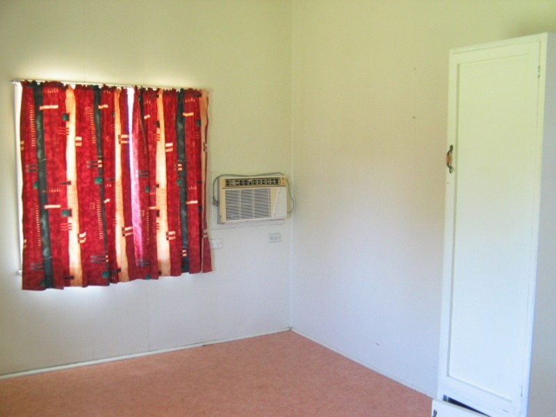 3 Ezzy Street, Bowen QLD 4805