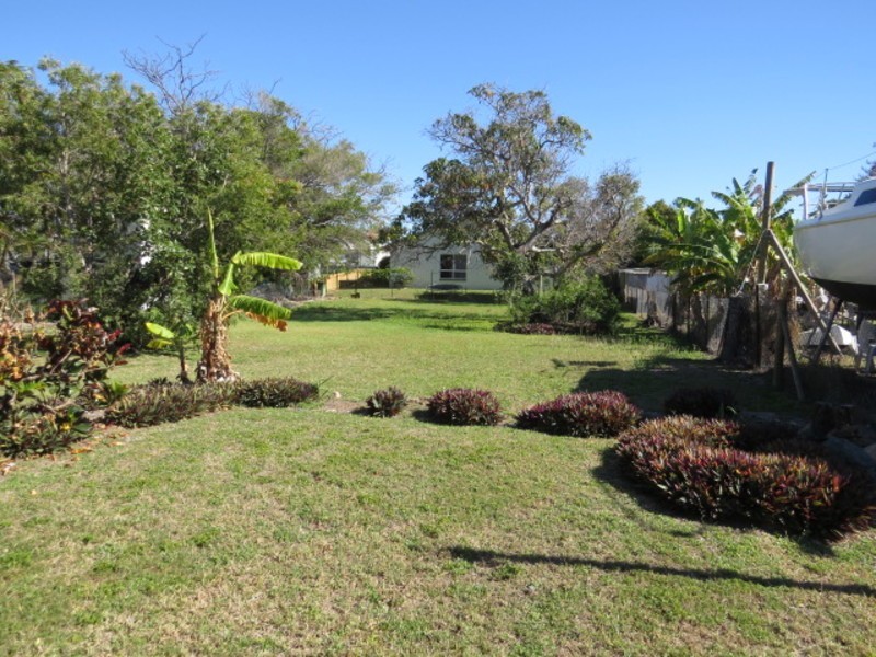 16 George Street, Bowen QLD 4805