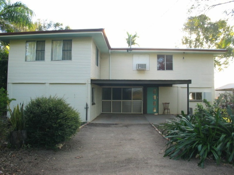 49 Avoca Road, Bowen QLD 4805