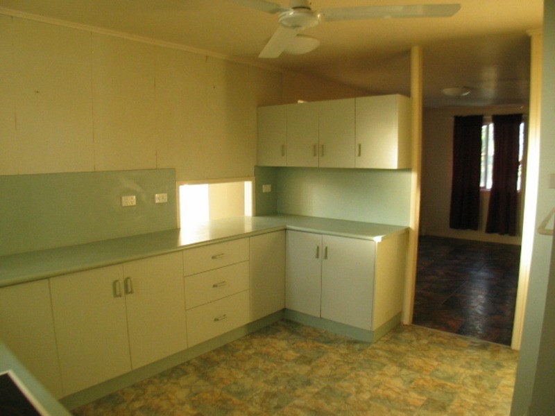 49 Avoca Road, Bowen QLD 4805