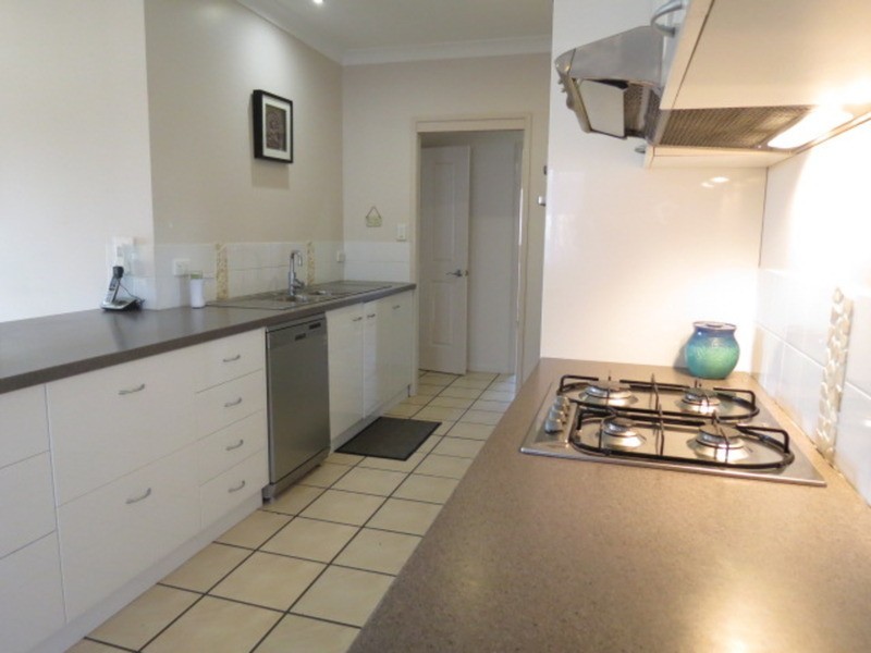 11 Kirkpatrick Court, Bowen QLD 4805