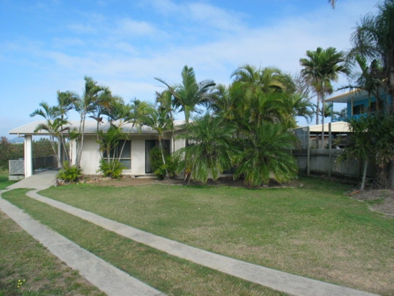 20 Avicennia Street, Bowen QLD 4805