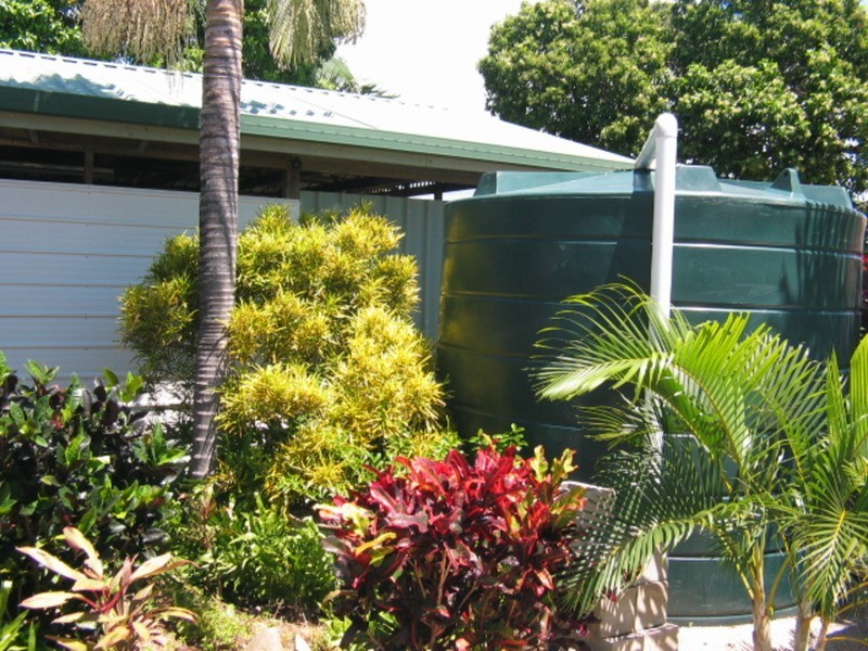 6 Baxter Avenue, Brisk Bay QLD 4805