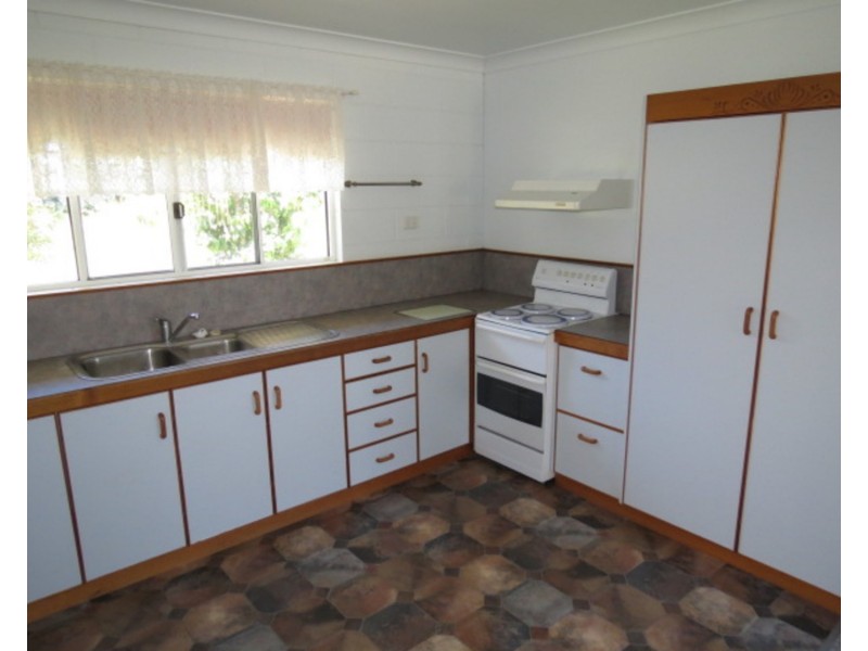 3 Jilletts Lane, Bowen QLD 4805