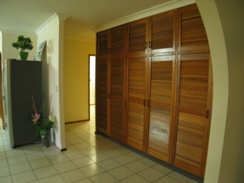 52 Whyte Avenue, Bowen QLD 4805