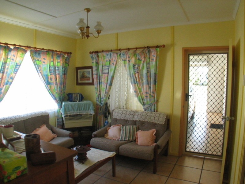 54 Gloucester Street, Bowen QLD 4805