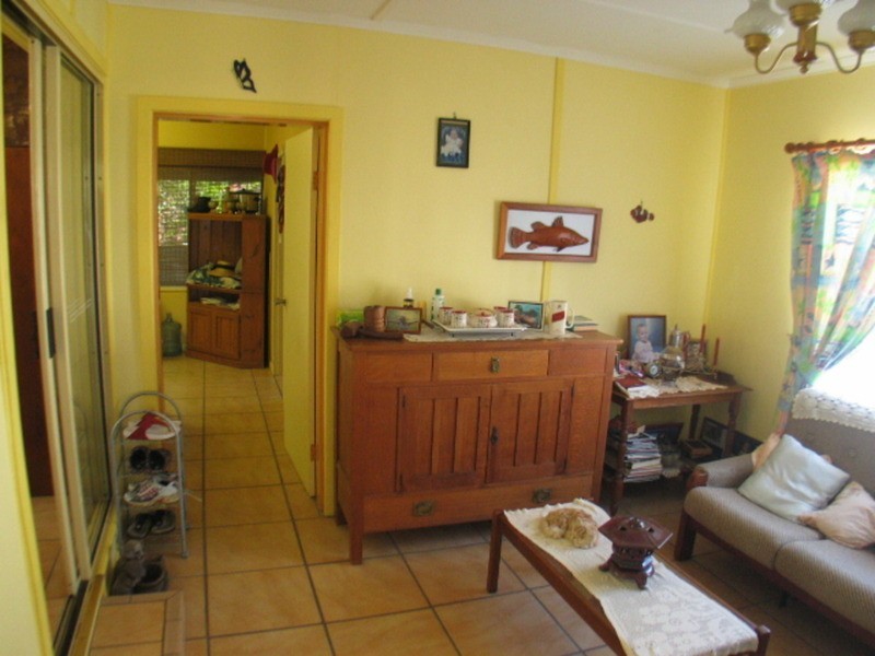 54 Gloucester Street, Bowen QLD 4805
