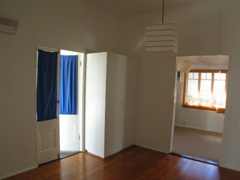 55 Livingstone Street, Bowen QLD 4805