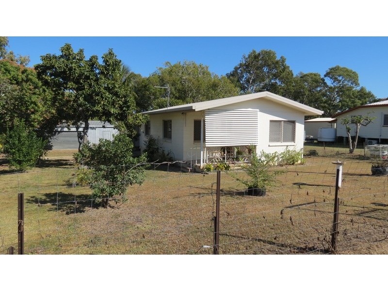 127 Soldiers Road, Bowen QLD 4805