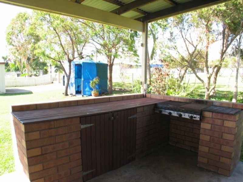 73 Gordon Street, Bowen QLD 4805