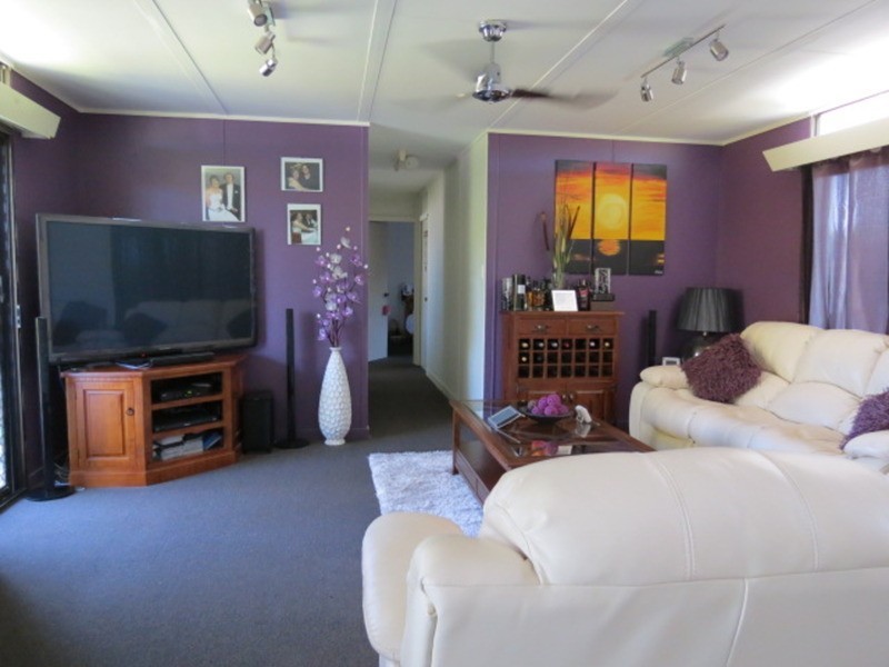 113 Hillview Road, Bowen QLD 4805