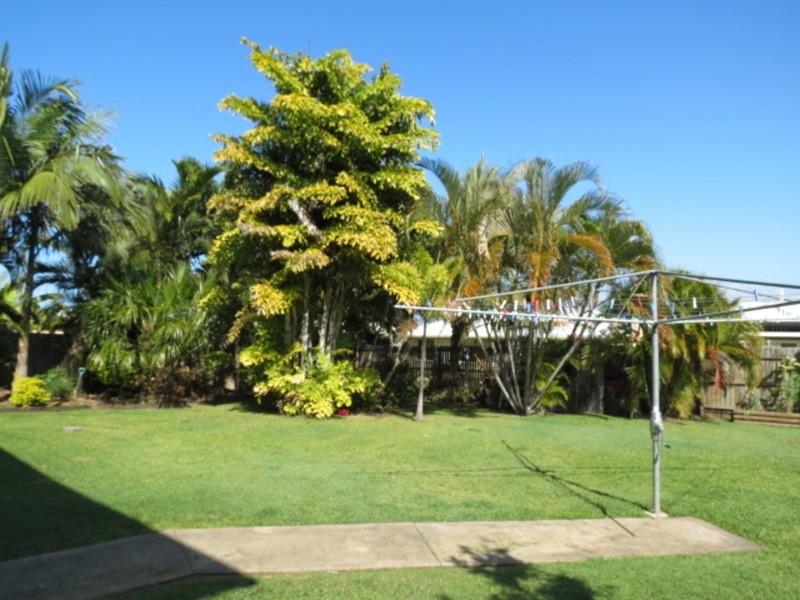 113 Hillview Road, Bowen QLD 4805