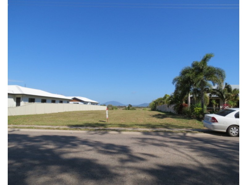 107 Mt Nutt Road, Bowen QLD 4805