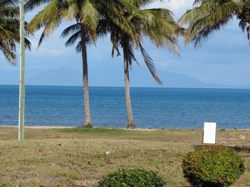 25 Thomas Street, Bowen QLD 4805