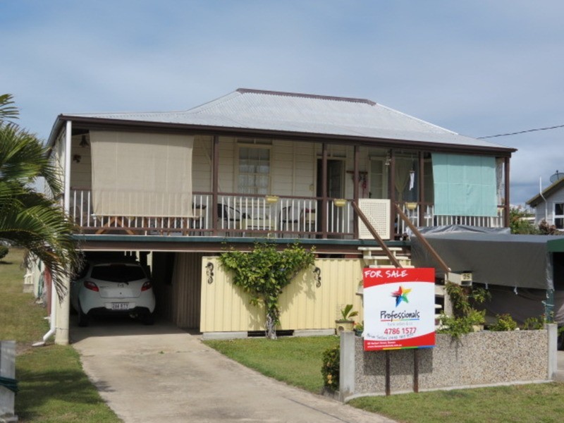 25 Thomas Street, Bowen QLD 4805