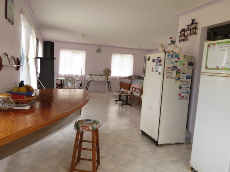 25 Thomas Street, Bowen QLD 4805