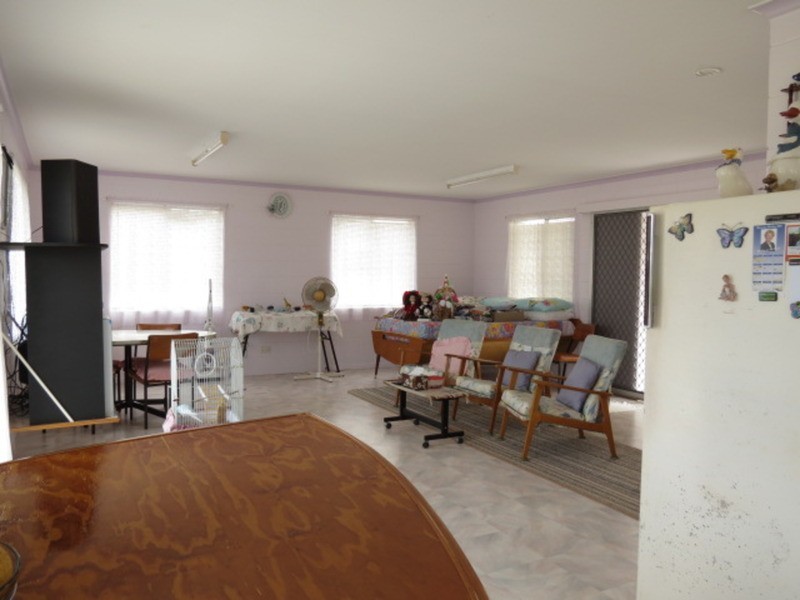 25 Thomas Street, Bowen QLD 4805