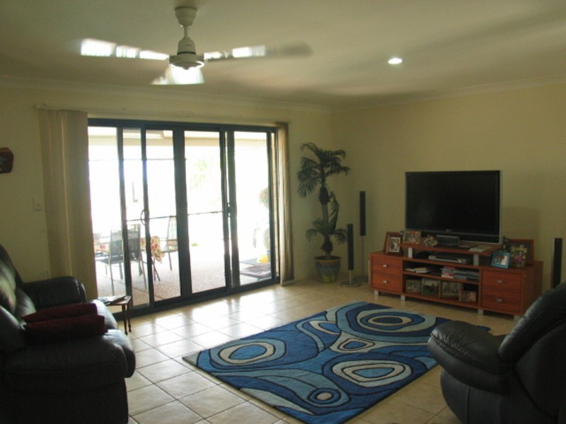 32 Brampton Drive, Bowen QLD 4805