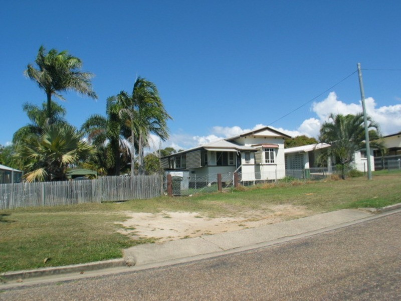 5 Lascelles Lane, Bowen QLD 4805