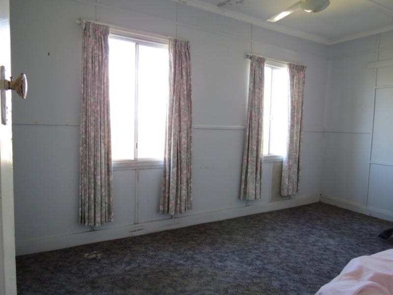 96 Dalrymple Street, Bowen QLD 4805