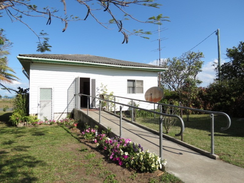 96 Dalrymple Street, Bowen QLD 4805