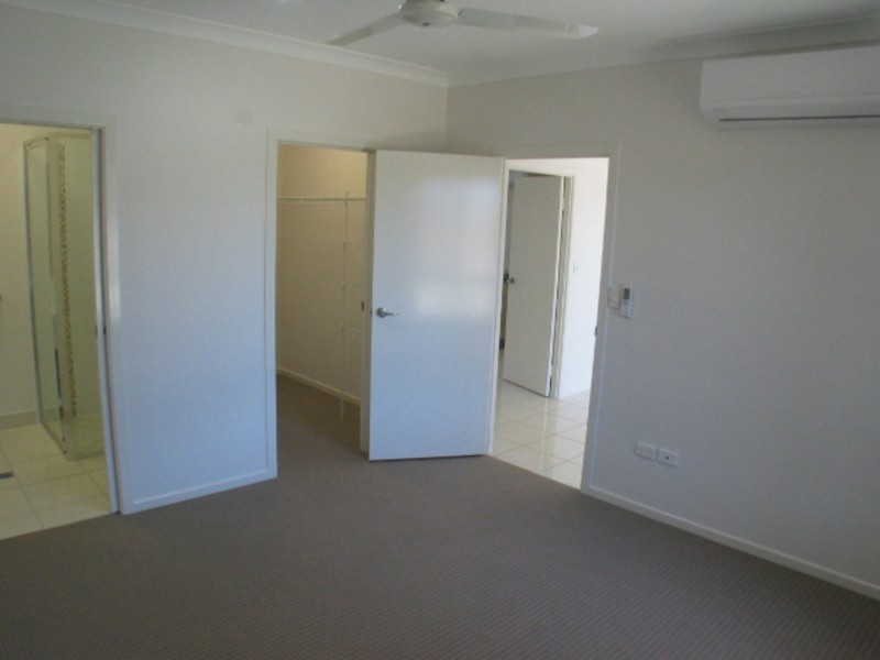 1 Seventh Close, Bowen QLD 4805