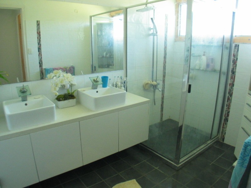 87 Horseshoe Bay Road, Bowen QLD 4805