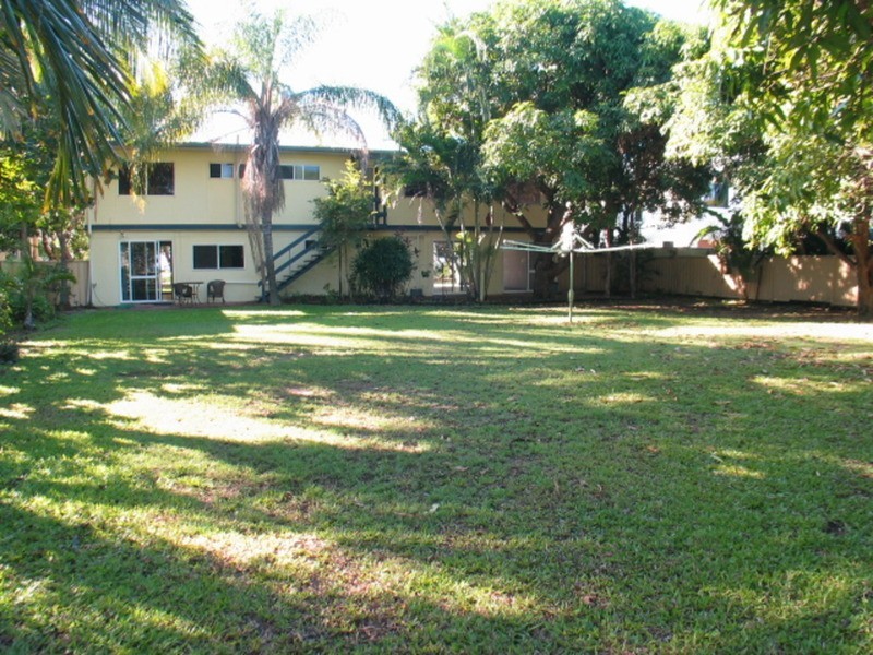 87 Horseshoe Bay Road, Bowen QLD 4805