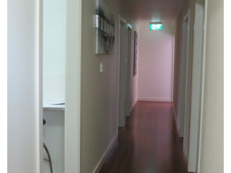 54  Herbert Street, Bowen QLD 4805