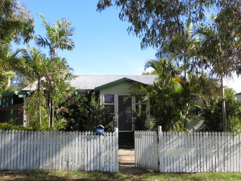 94 Powell Street, Bowen QLD 4805
