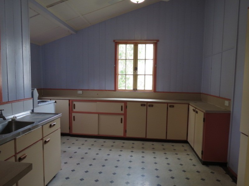 94 Powell Street, Bowen QLD 4805