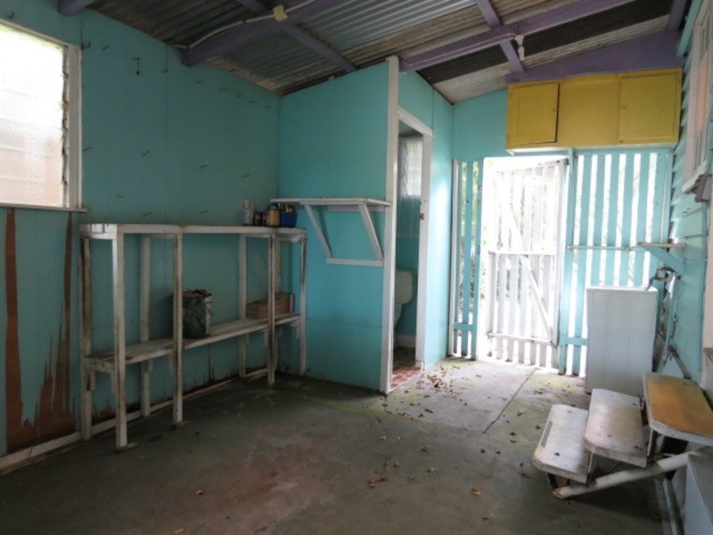 94 Powell Street, Bowen QLD 4805