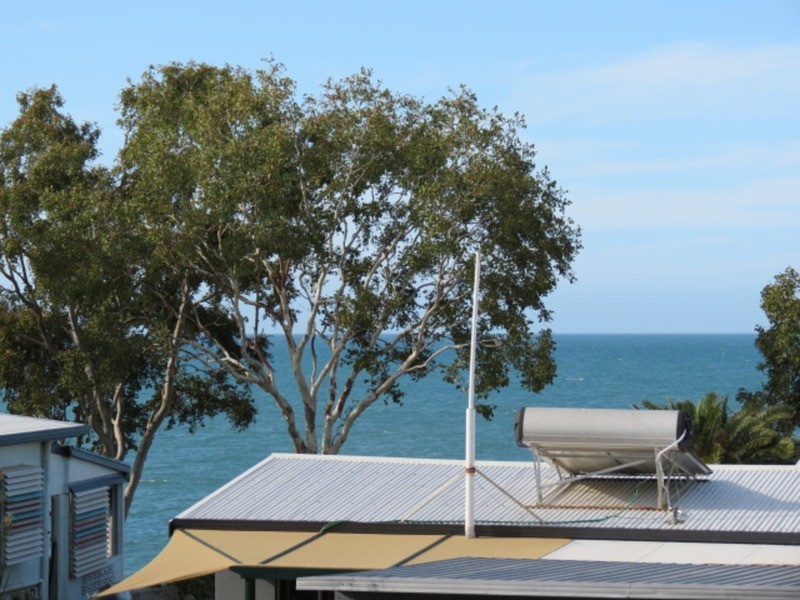 65 Whyte Avenue, Bowen QLD 4805