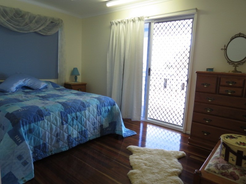 65 Whyte Avenue, Bowen QLD 4805