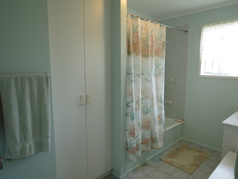 65 Whyte Avenue, Bowen QLD 4805