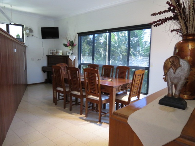 69 Hillview Road, Bowen QLD 4805