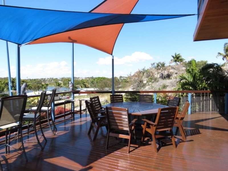 69 Hillview Road, Bowen QLD 4805