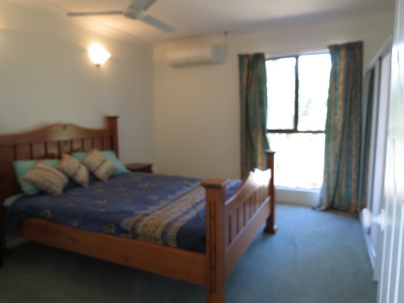 69 Hillview Road, Bowen QLD 4805