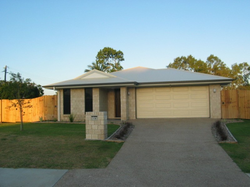 19 Tea Tree Close, Bowen QLD 4805