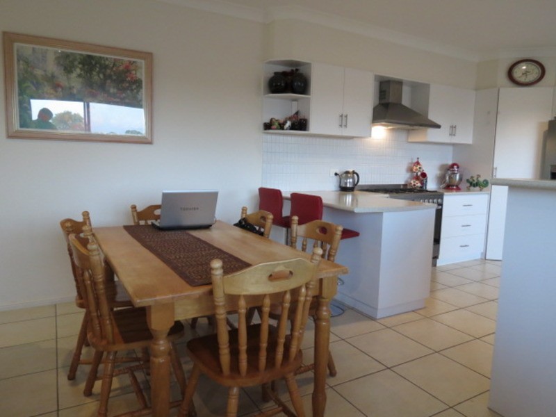 17 Bayview Crescent, Bowen QLD 4805