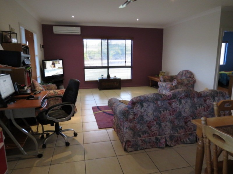 17 Bayview Crescent, Bowen QLD 4805