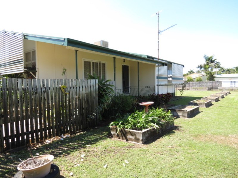 4 Marshall Street, Bowen QLD 4805