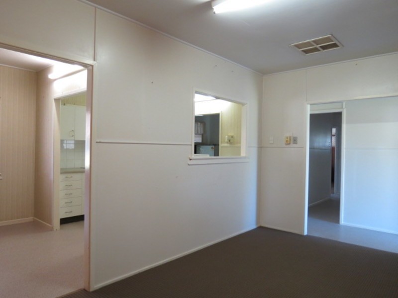 4 Marshall Street, Bowen QLD 4805