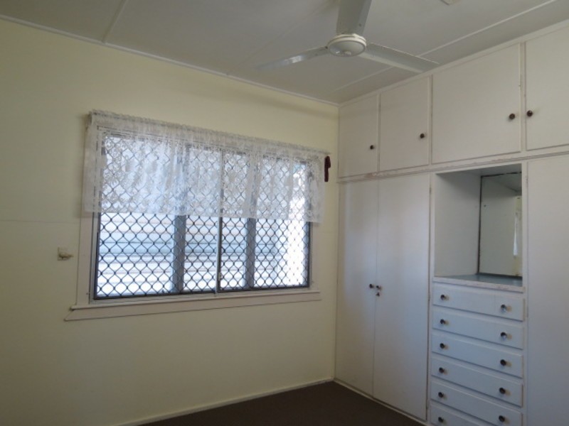 4 Marshall Street, Bowen QLD 4805