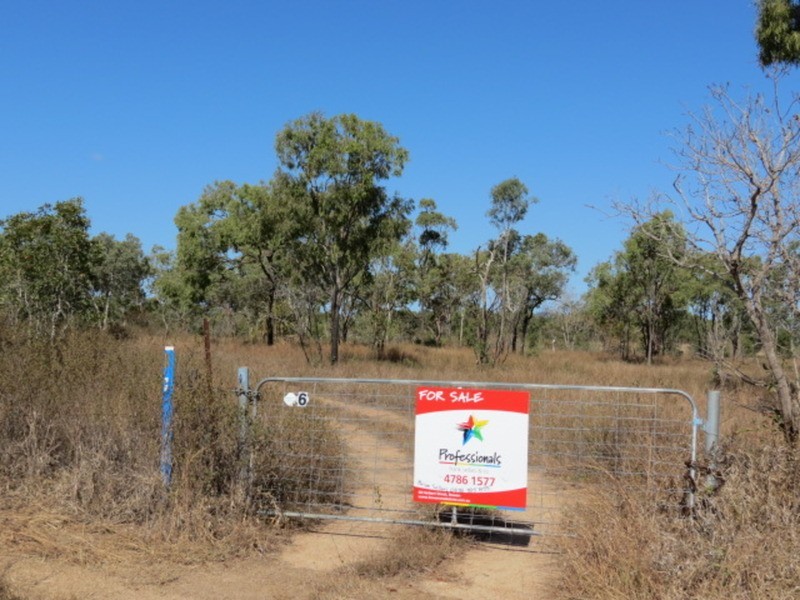 65 Gee Dee Road, Bowen QLD 4805