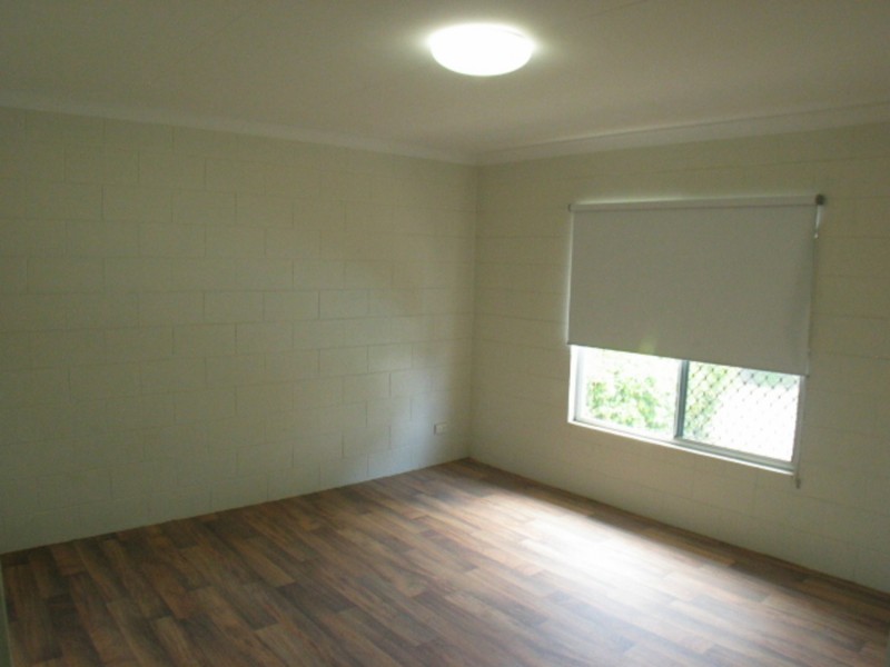 2/36 Brisbane Street, Bowen QLD 4805